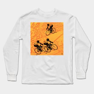 cyclists in the city Long Sleeve T-Shirt